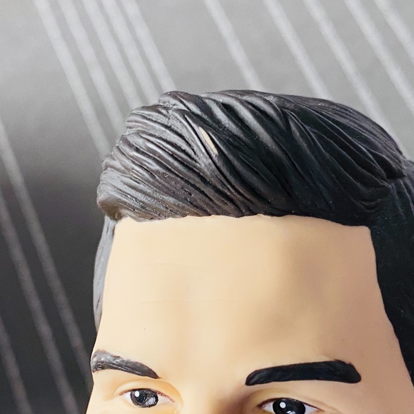 FC Barcelona - Lionel Messi Plush Doll, Collector's Item, Great Condition! - Picture 4 of 4